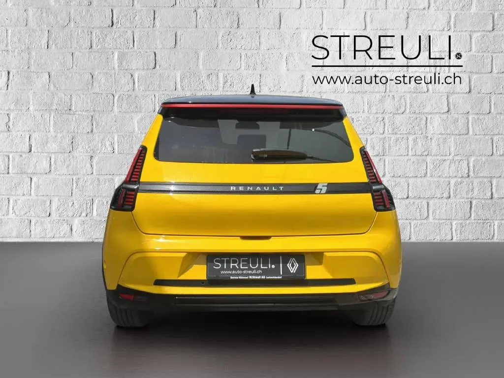 Renault R5 E-Tech Comfort Range iconic